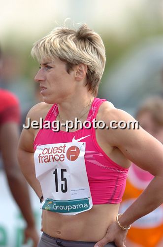 21065804_Jelag-Photo_06062010