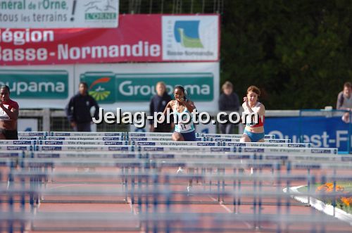 21066391_Jelag-Photo_06062010