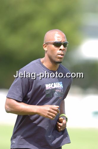 21065540_Jelag-Photo_06062010