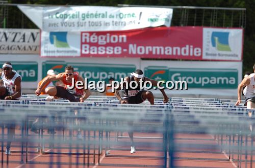 21066278_Jelag-Photo_06062010