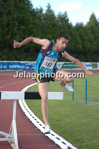 21067153_Jelag-Photo_06062010