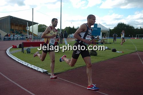 21067160_Jelag-Photo_06062010